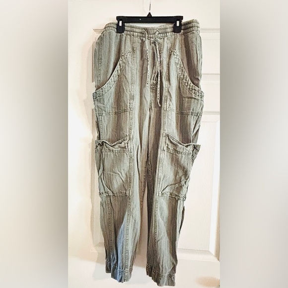 Free People Green Cargo Pants inside seam: 25 Size: S - Picture 4 of 5
